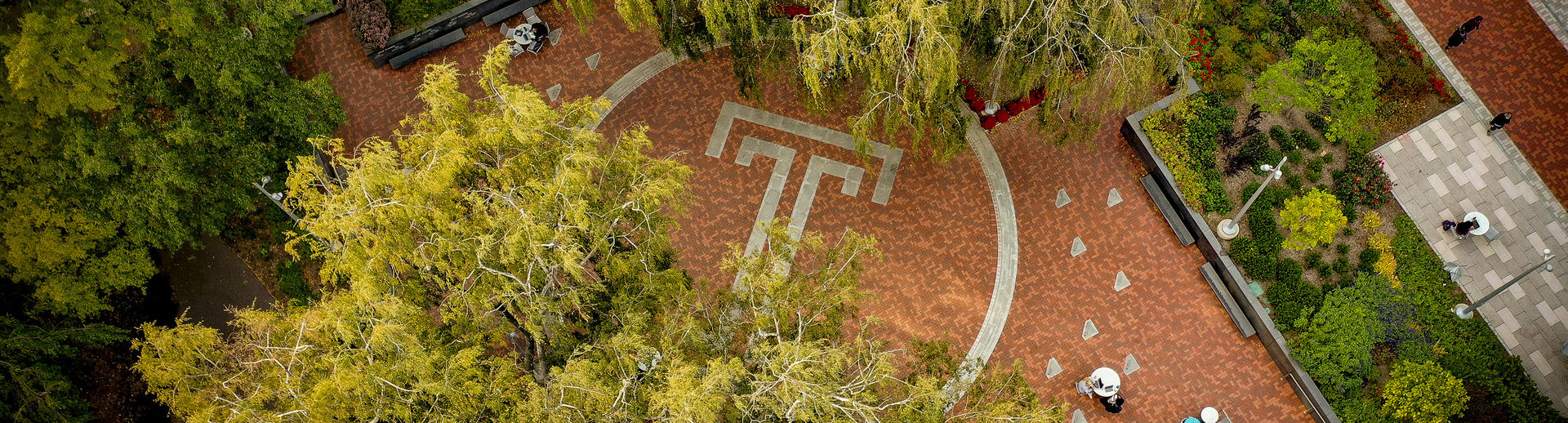 an aerial shot of a courtyard on main campus.